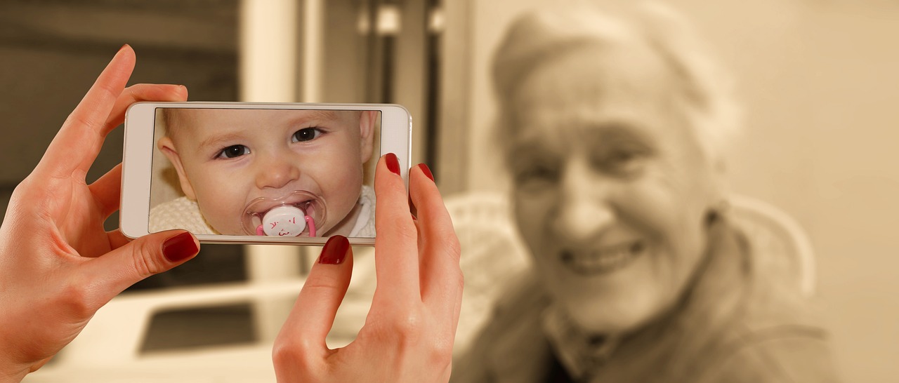 Comparing Assisted Living vs Long Term Care