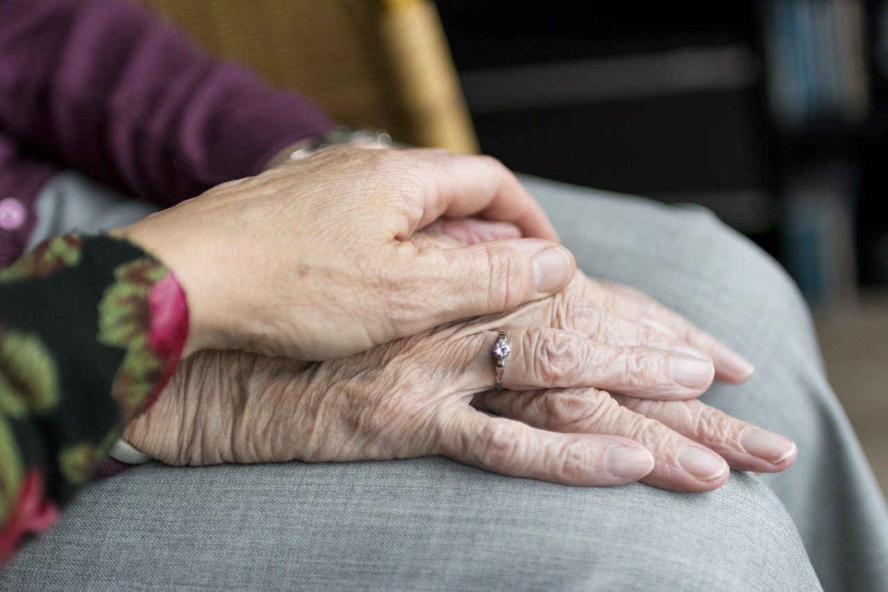 Long Term Disability vs Long Term Care – the Differences